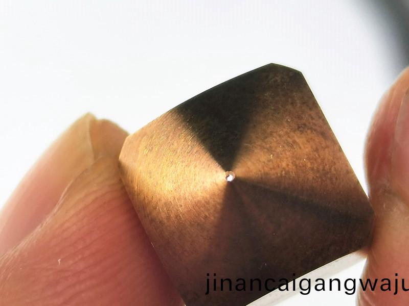 微孔零件加(jia)工,精密(mi)吸(xi)嘴(zui)